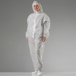 ENGANGSDRESS NONWOVEN MED HETTE HVIT XL